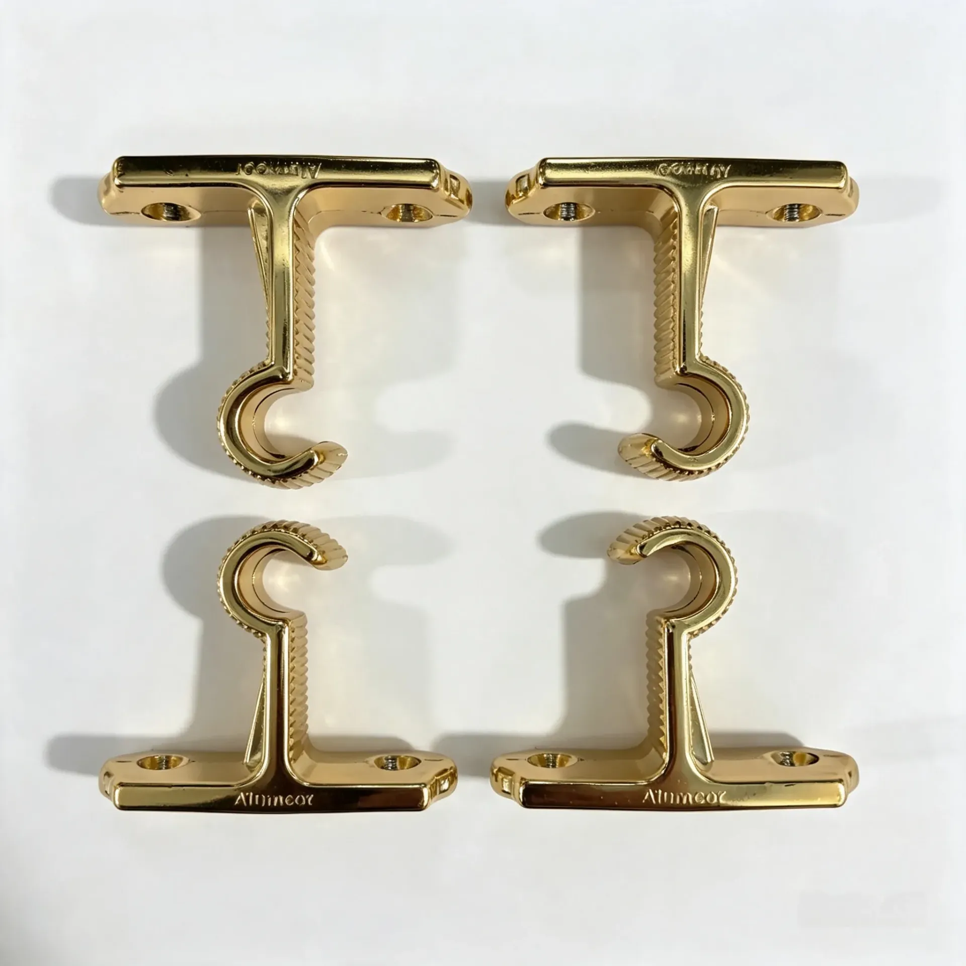 SOPORTE DORADO 1/2 PARA CORTINA X 4 UNIDADES
